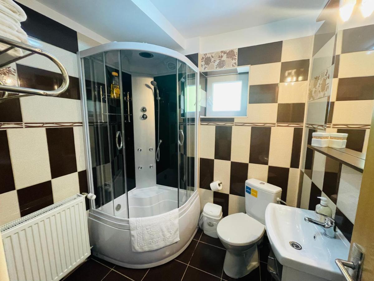 Garsoniera Family Apartman Szászbuda Kültér fotó